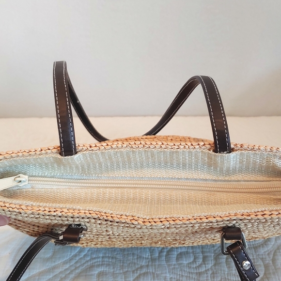 Faded Glory woven straw tote casual shoulder bag green/natural color on top - Picture 5 of 6